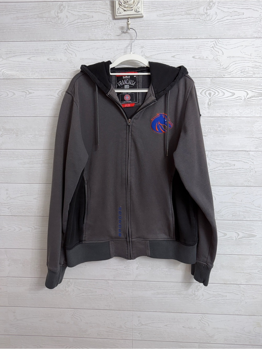Franchise Club Boise State Broncos Men’s Gray Full-Zip Hoodie Jacket. Size M
